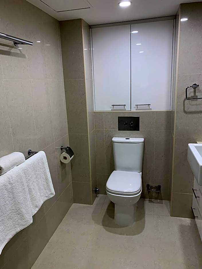 Pacific Regis Beachfront Holiday Apartments
