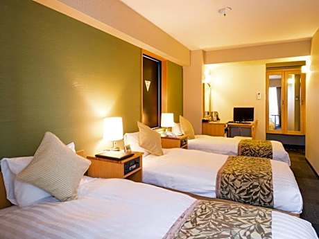 Triple Room - Smoking