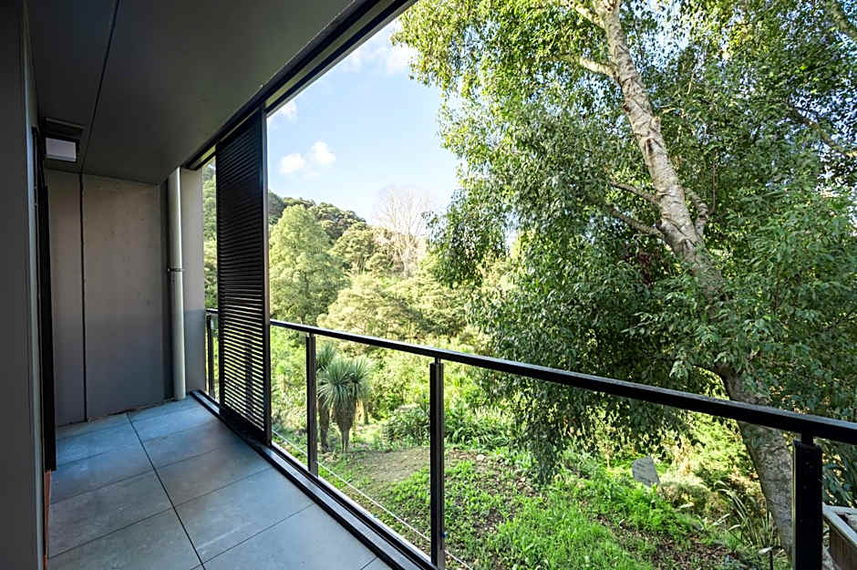 Sunrise Garden Suites