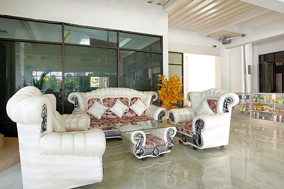 OYO Life 511 Grace Residence