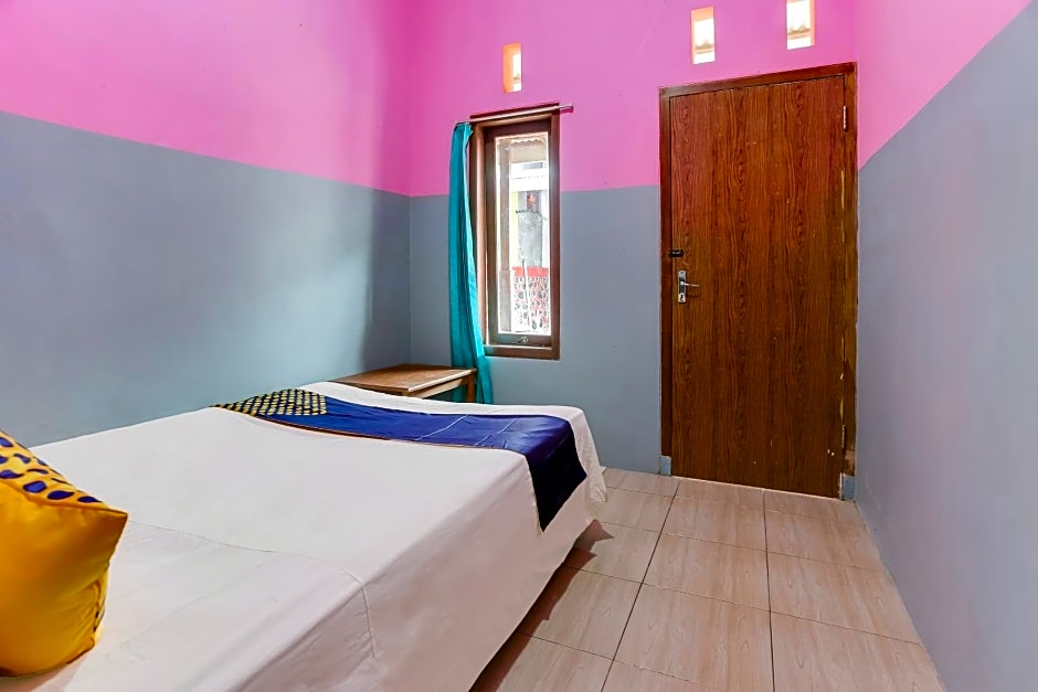 Ijen Traveller & Homestay