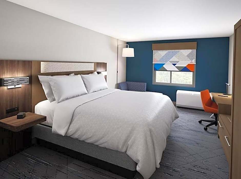 Holiday Inn Express & Suites Joplin Southeast
