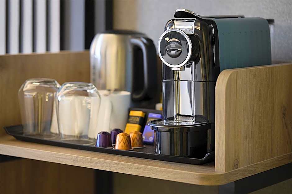 Premier Inn London Gatwick Manor Royal
