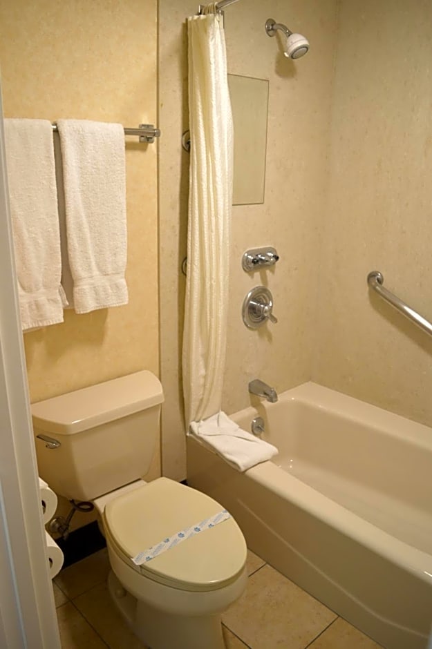 Ontario Airport Inn