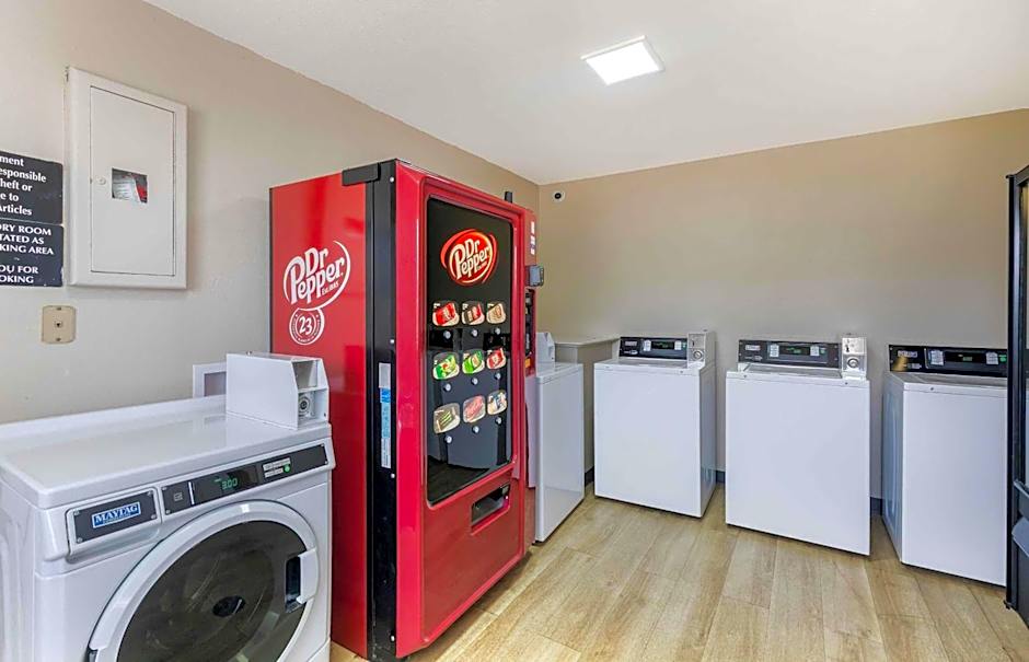 Extended Stay America Suites - Arlington