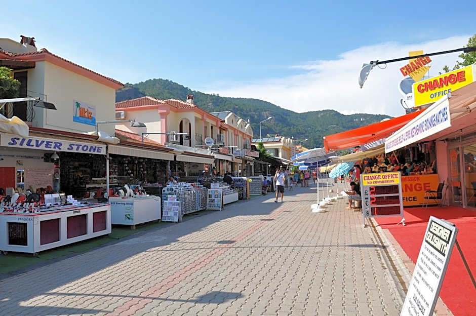 İlkiz Beach Hotel
