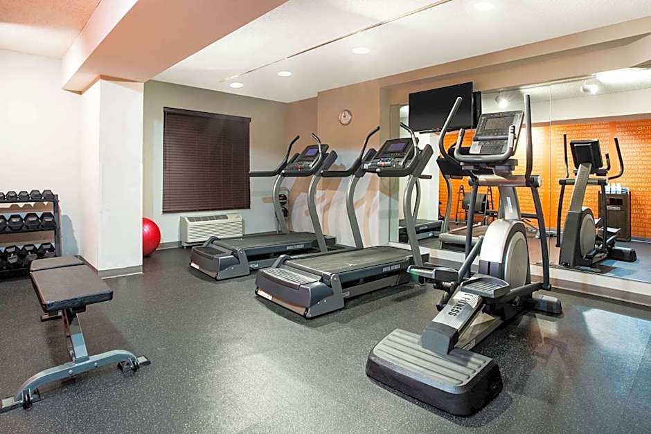 La Quinta Inn & Suites by Wyndham Lynchburg At Liberty Univ.