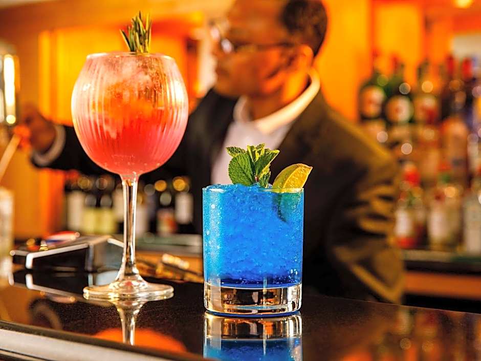 Sunday London Staines-upon-Thames Heathrow T5