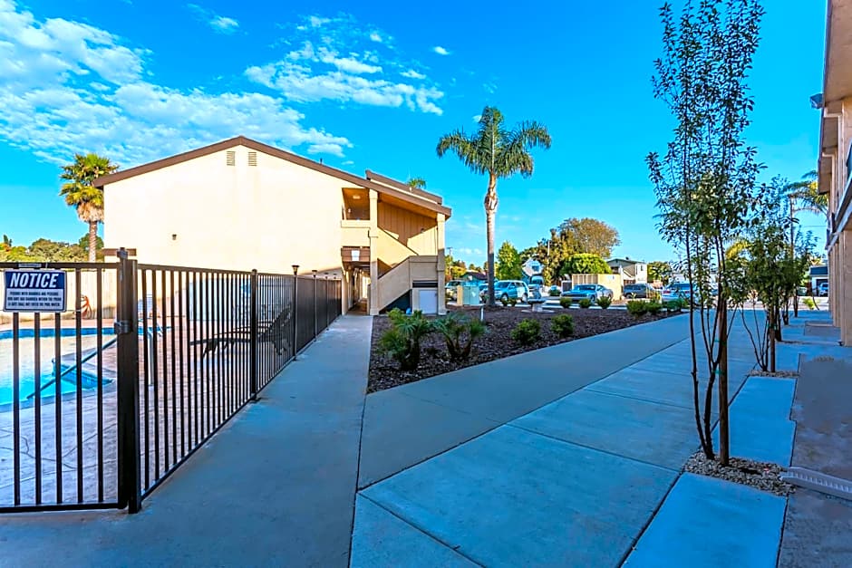 Aloha Inn