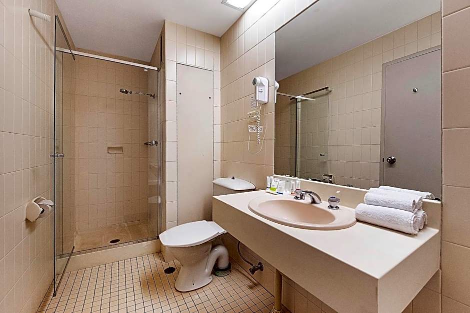 Quality Hotel Ambassador Perth