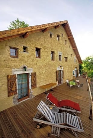 Les Grandes Fontaines