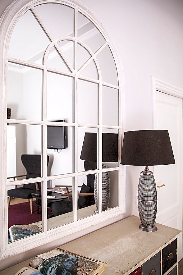 The Independent Suites