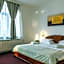 Garni Hotel Royal Crown