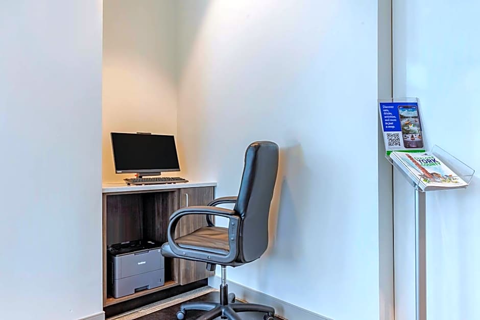 Cambria Hotel Rock Hill - University Center