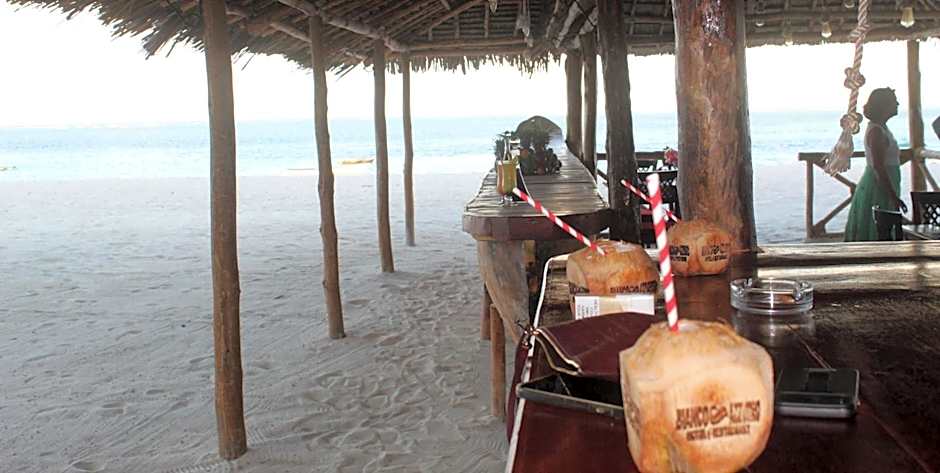 BIANCO AZZURRO Hotel & Restaurant