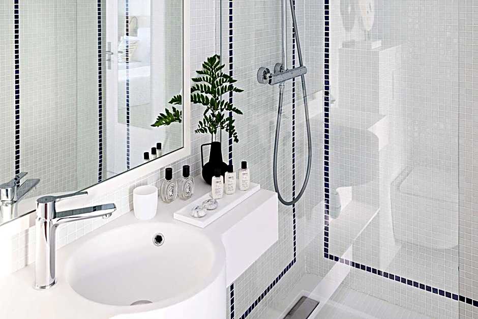 Le Riviera Collection, Signature Collection by Best Western