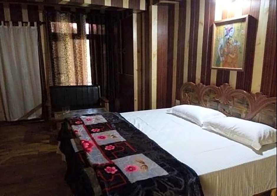 Hotel Mountain Orchid – Manali, PA