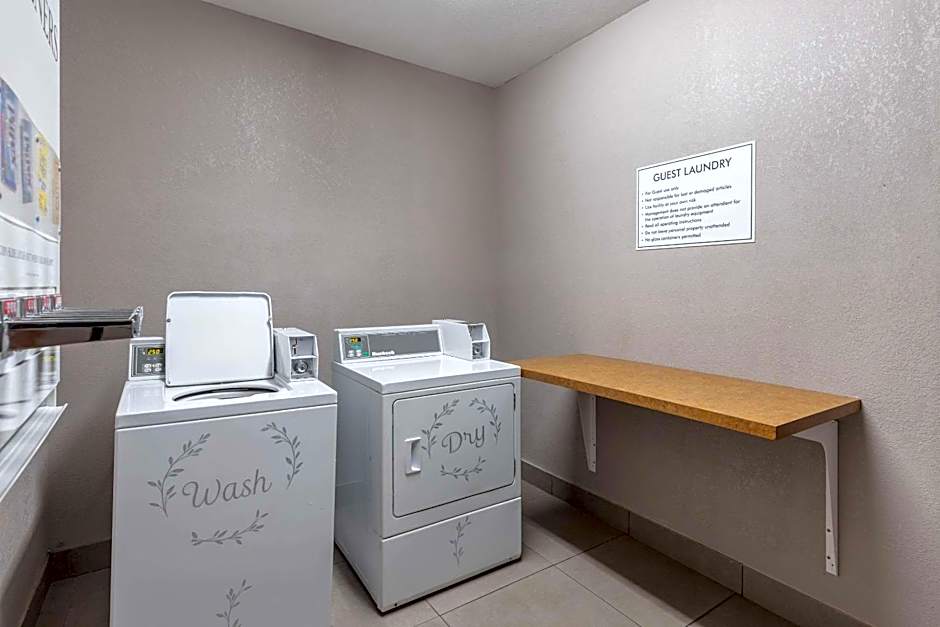 Country Inn & Suites by Radisson, St. Peters, MO