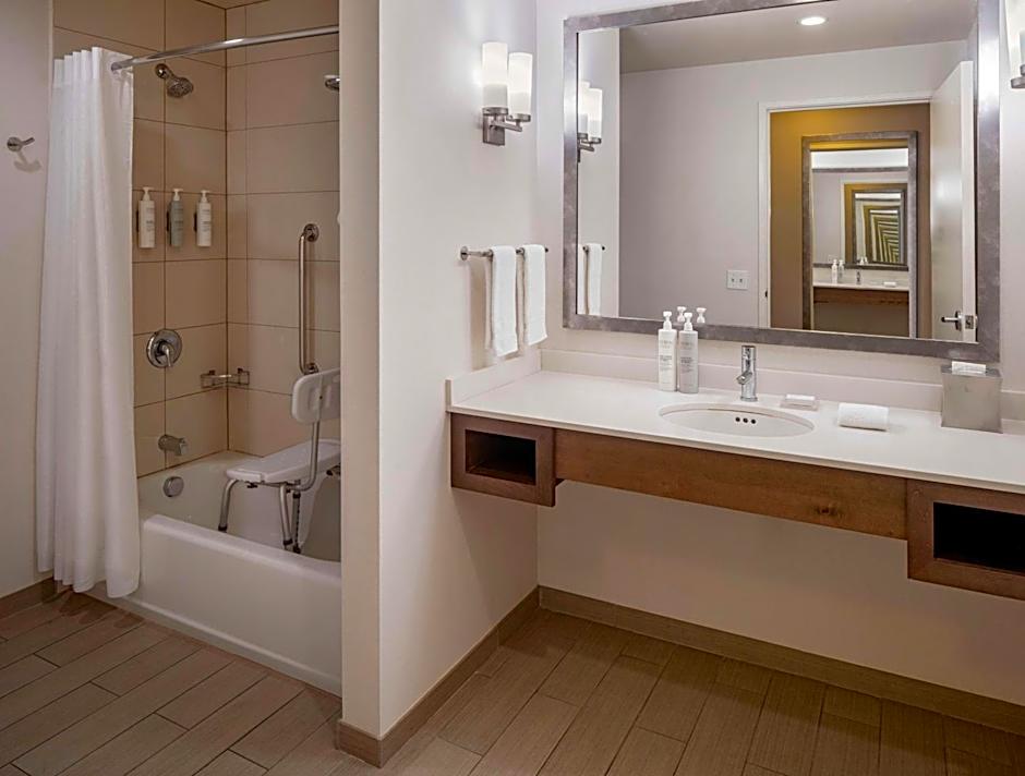 Hilton Garden Inn Downtown Dallas