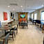 Holiday Inn Express & Suites Elyria By IHG