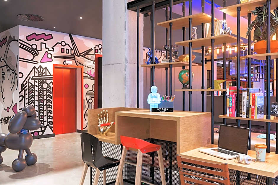 Moxy by Marriott Katowice Airport