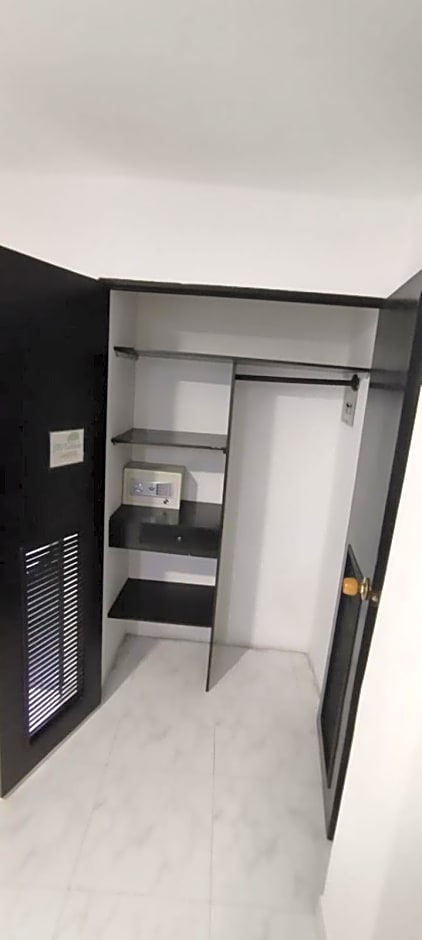 Ayenda 1230 Paradise Lleras