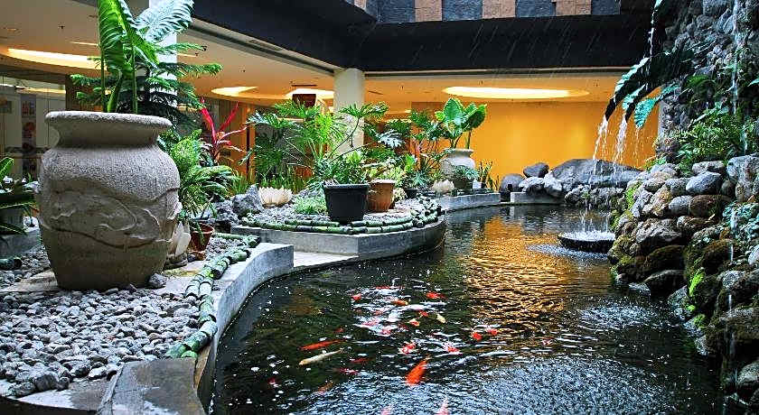 Grand Artos Hotel & Convention