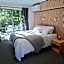 La Rochelle Motel