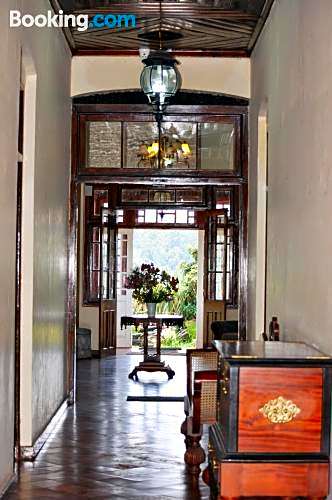 Chelthnam Holiday Bungalow