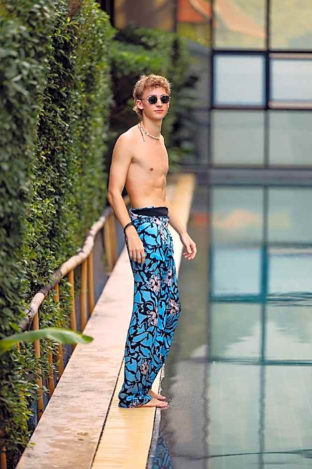 The Melody Phuket Hotel (SHA Plus)