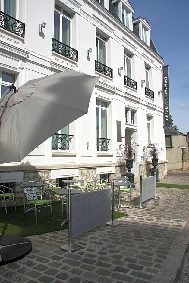Le Cesar Hotel