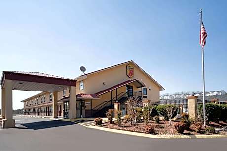 Super 8 by Wyndham Cleveland