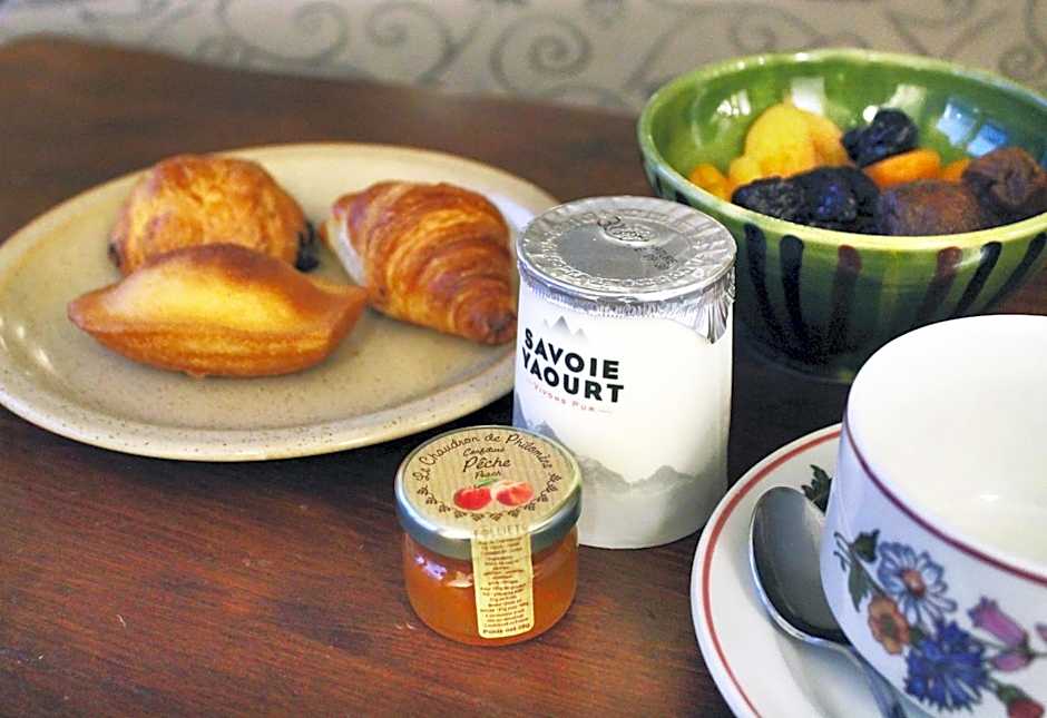 Hôtel du Crêt Rond