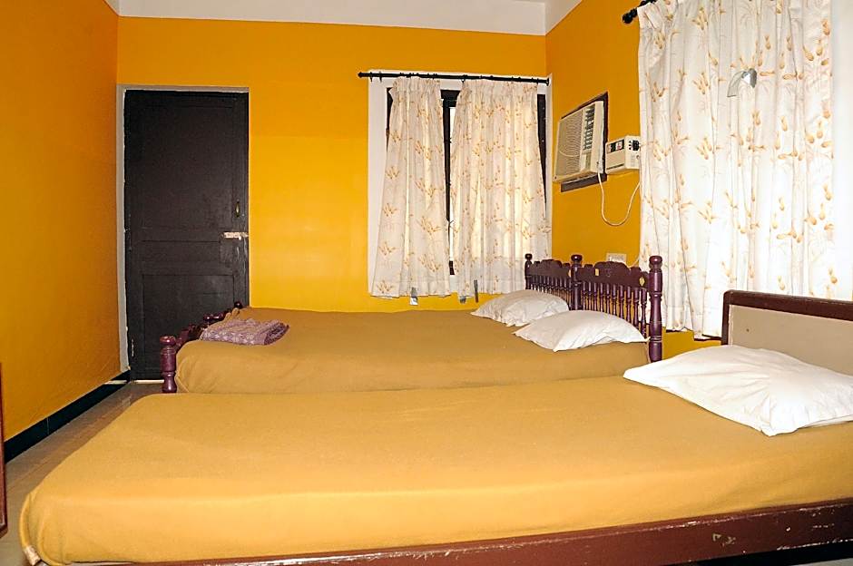 Red Carpet Residence - A Apartmental Guest House