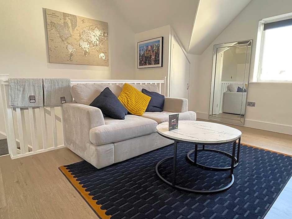 Welcome rooms 55b- Self Check-In whole apartment FULLY REFURBISHED