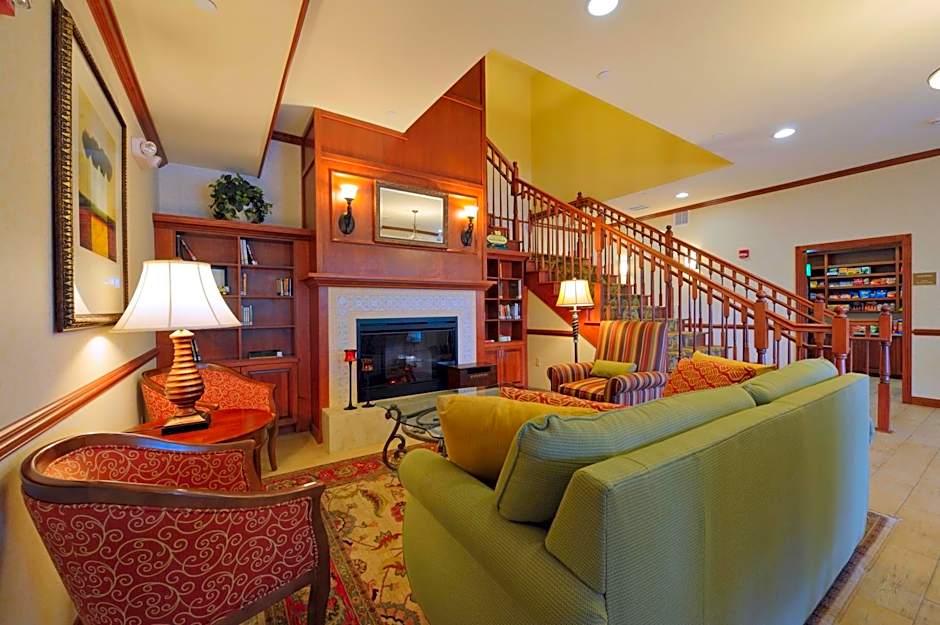 Country Inn & Suites by Radisson, Washington at Meadowlands, PA