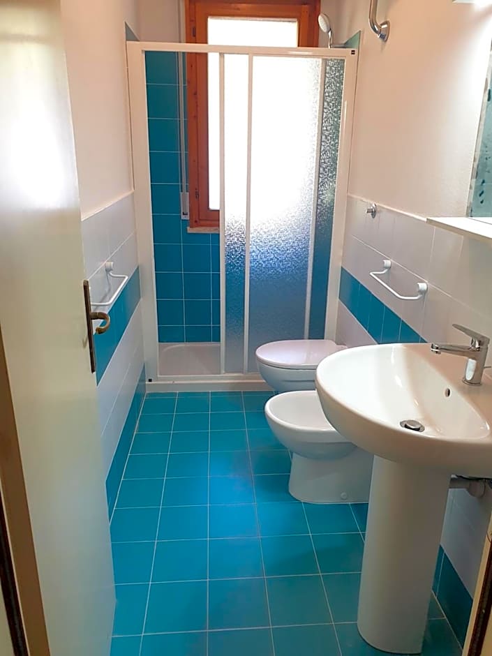ISA-Holiday Homes from 400 to 900 m from the beach, apartments 6 beds