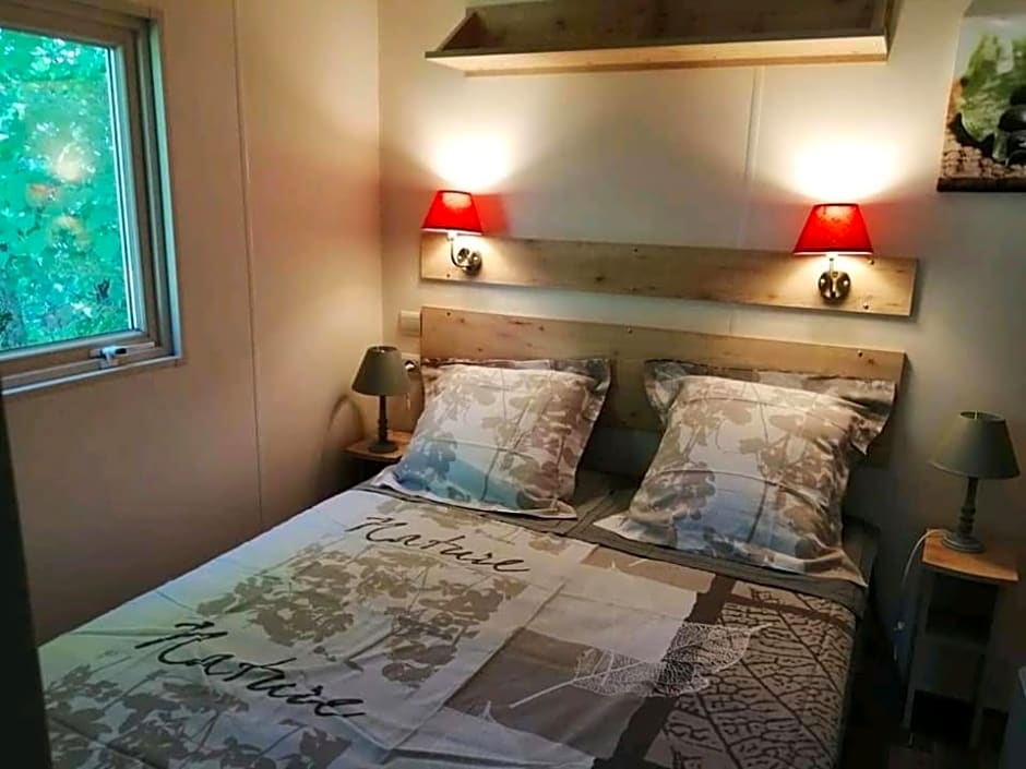 Le clos des augers, chambres d'hôtes et roulotte