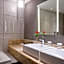 Hotel 2 Fevrier