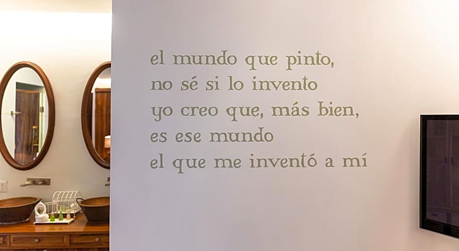 Del Carmen Concept Hotel