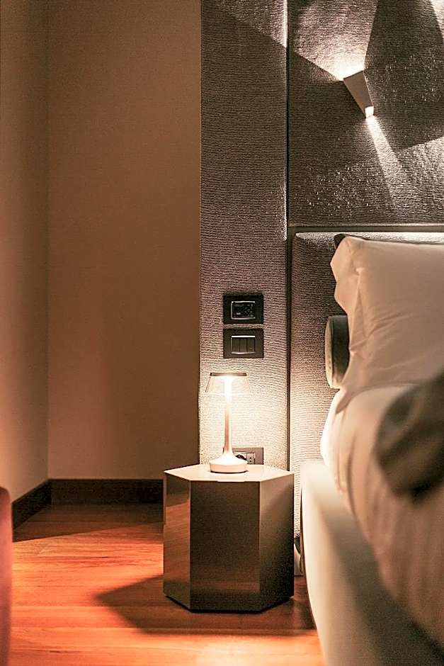 Bacã Suites, Restaurant & Bar