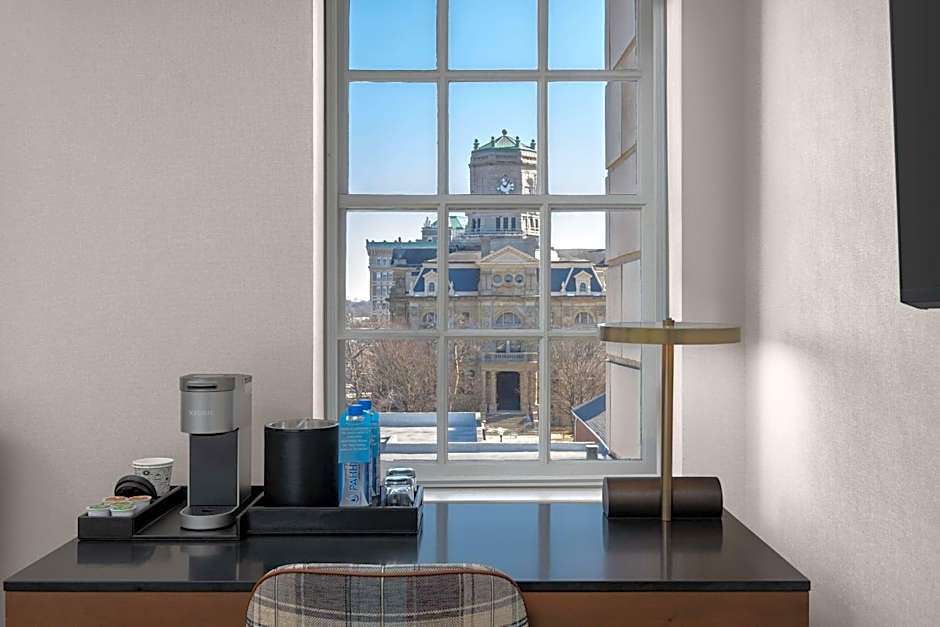 The Well House Hamilton, Tapestry Collection by Hilton