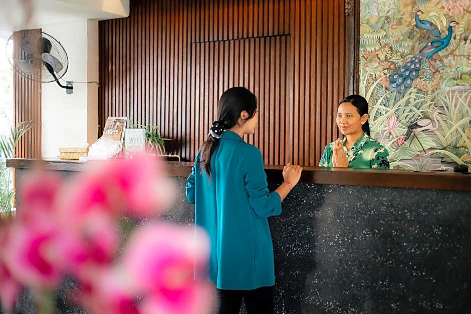 Fourteen Roses Beach Hotel