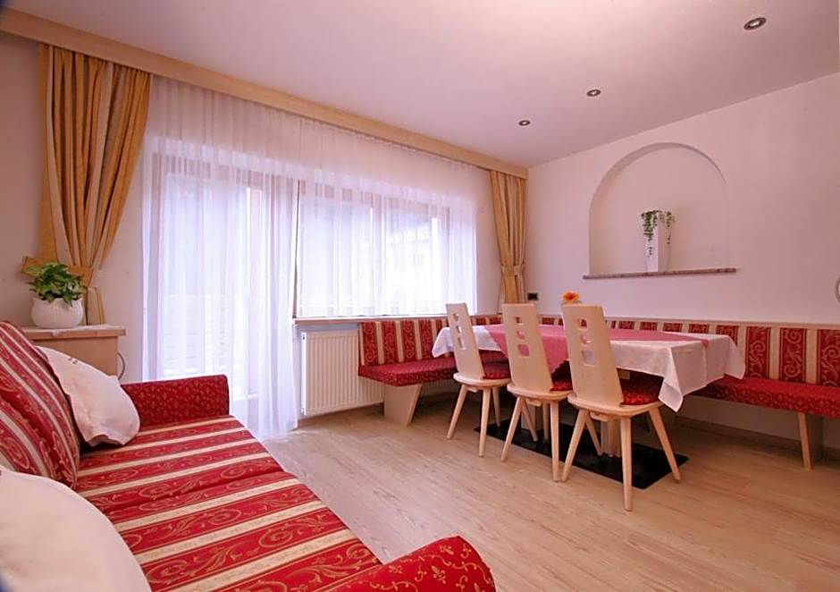 Apartments & Garnì Pre Da Nai