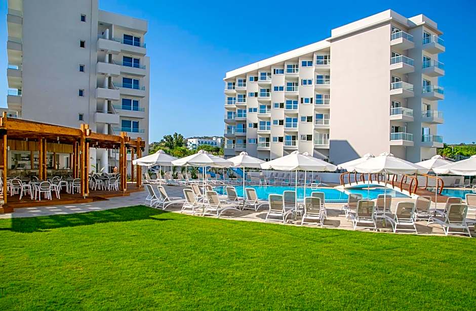 Vangelis Hotel & Suites