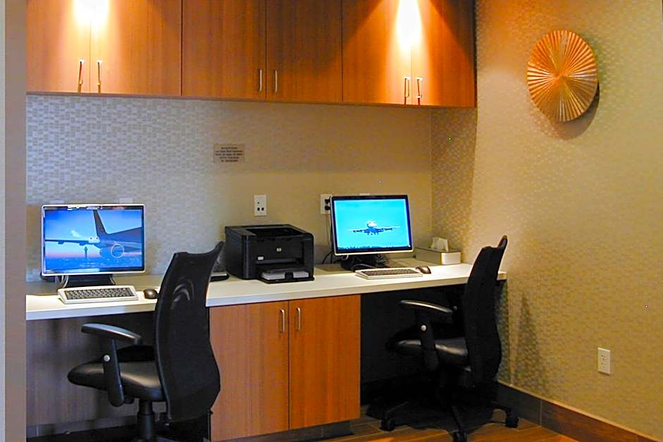 SpringHill Suites by Marriott Las Vegas North Speedway