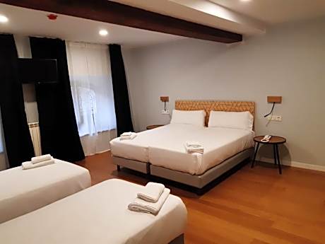 Double Room - Interior Facing