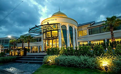 The Green View Hotel