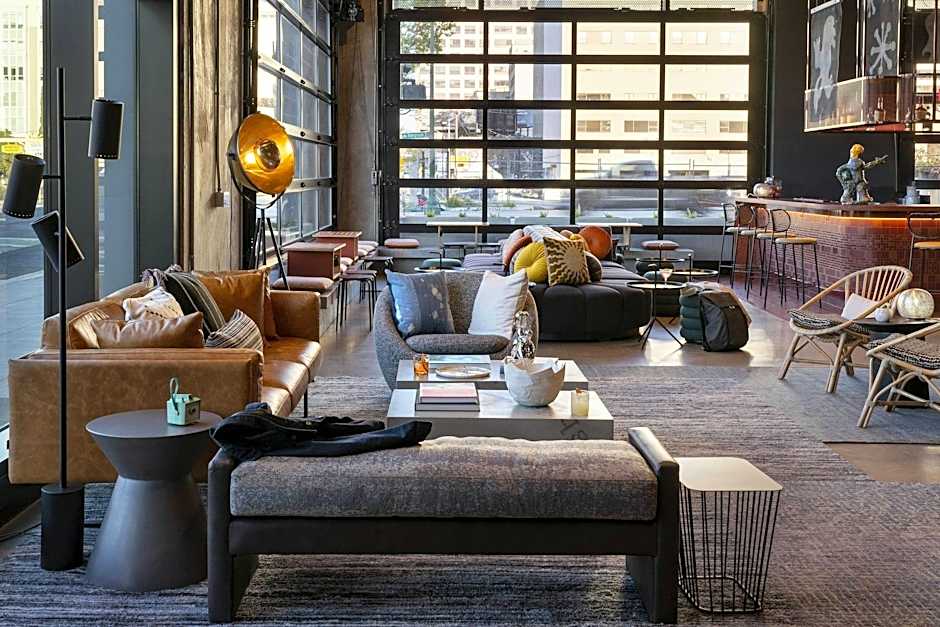 Moxy Oakland Uptown