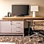 Holiday Inn Santa Ana-Orange County Airport By IHG